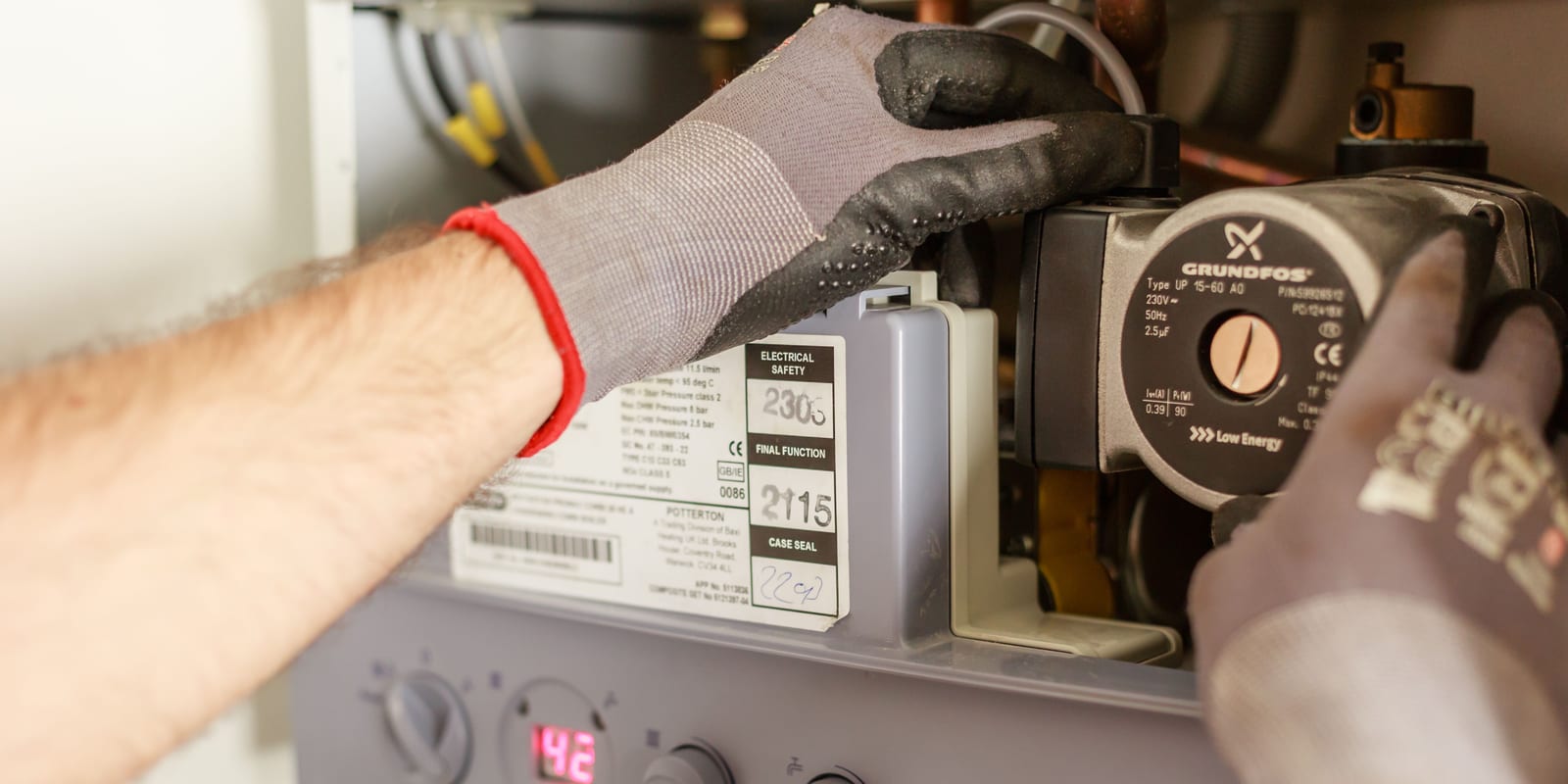 What should you charge as a plumber? (2026)